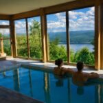 Dormir en pleine nature Québec, hébergement nature confortable Québec, chalet confort Saguenay, hôtel nature Québec, hébergement Fjord du Saguenay, séjour nature confortable, chalet avec vue fjord, vacances nature Québec, Auberge du Cap au Leste, dormir au cœur de la nature